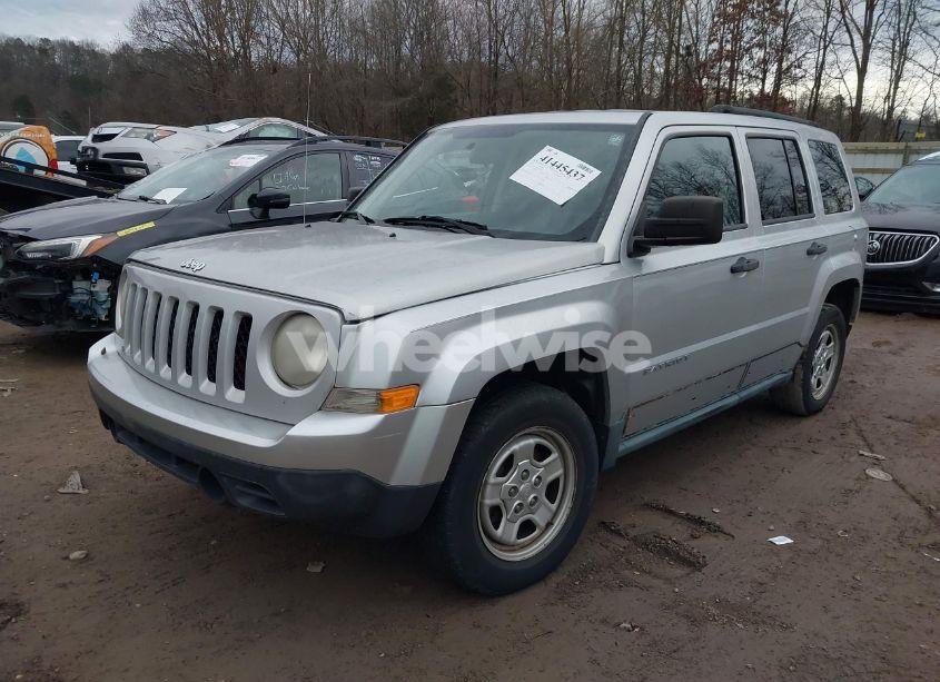 Photo 2 of 2011 Jeep Patriot SPORT (VIN 1J4NT1GA7BD285657)