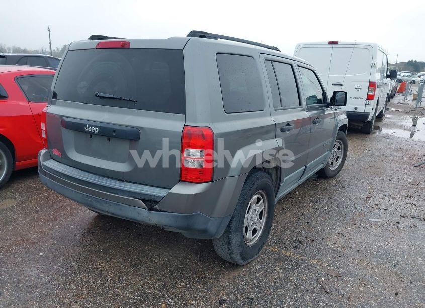 Photo 4 of 2011 Jeep Patriot SPORT (VIN 1J4NT1GA8BD203449)