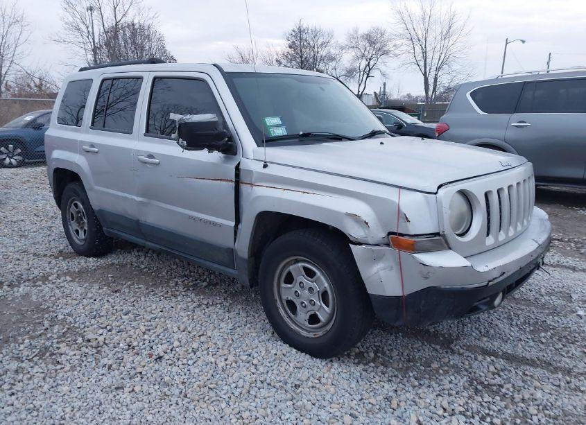 2011 Jeep Patriot SPORT (VIN 1J4NT1GAXBD264009) main photo