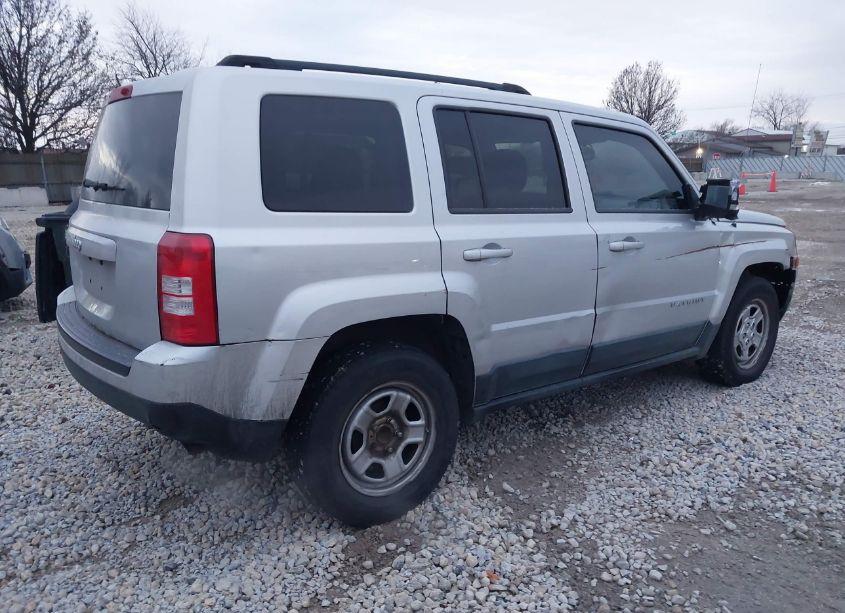 Photo 4 of 2011 Jeep Patriot SPORT (VIN 1J4NT1GAXBD264009)