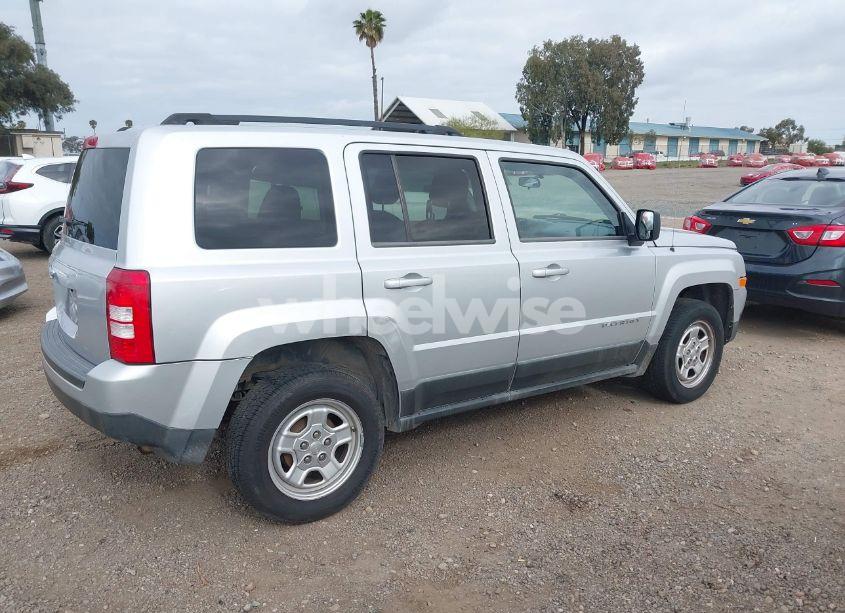 Photo 4 of 2011 Jeep Patriot SPORT (VIN 1J4NT1GAXBD284096)
