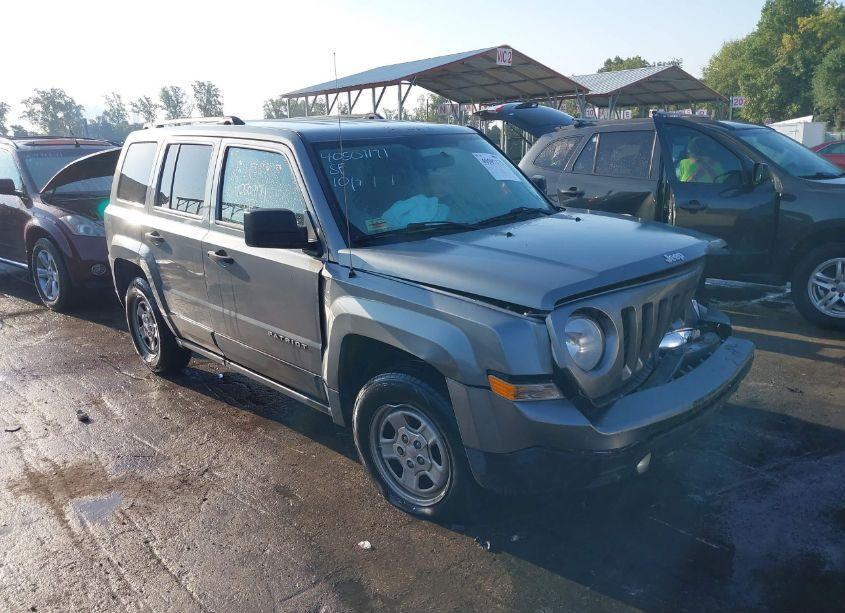 2011 Jeep Patriot SPORT (VIN 1J4NT1GAXBD285779) main photo