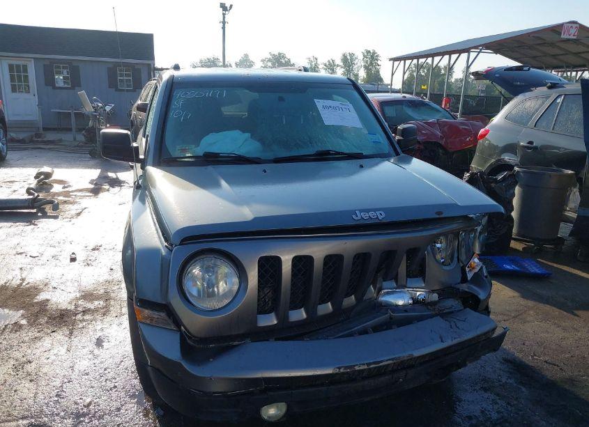 Photo 12 of 2011 Jeep Patriot SPORT (VIN 1J4NT1GAXBD285779)