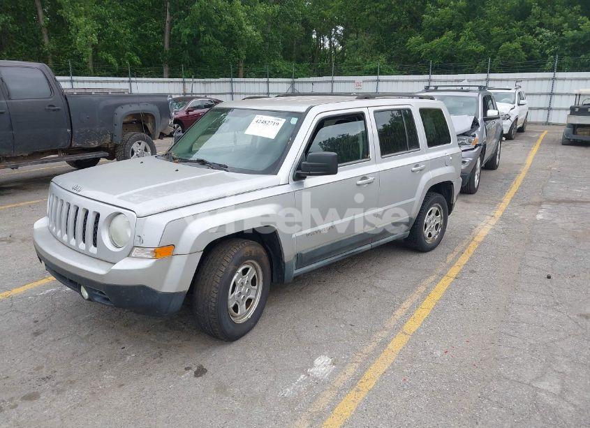 Photo 2 of 2011 Jeep Patriot SPORT (VIN 1J4NT1GB2BD173809)