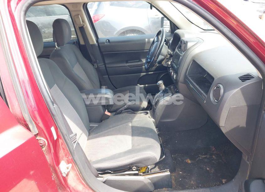 Photo 5 of 2011 Jeep Patriot SPORT (VIN 1J4NT1GB3BD111478)