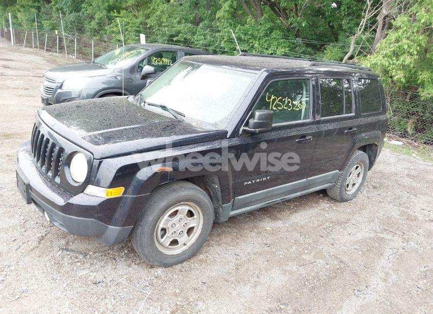 Photo 2 of 2011 Jeep Patriot SPORT (VIN 1J4NT1GB3BD146294)