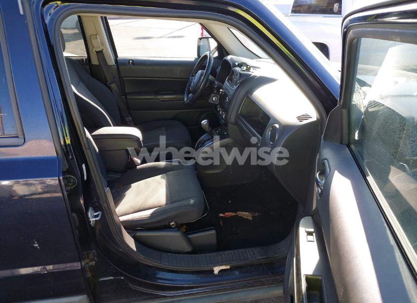 Photo 5 of 2011 Jeep Patriot SPORT (VIN 1J4NT1GB3BD186908)