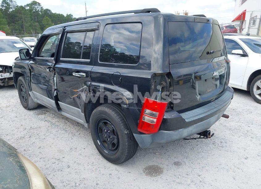 Photo 3 of 2011 Jeep Patriot SPORT (VIN 1J4NT1GB5BD142389)