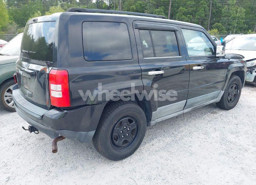 Photo 4 of 2011 Jeep Patriot SPORT (VIN 1J4NT1GB5BD142389)