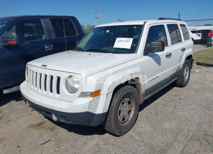 Photo 2 of 2011 Jeep Patriot SPORT (VIN 1J4NT1GB6BD175160)