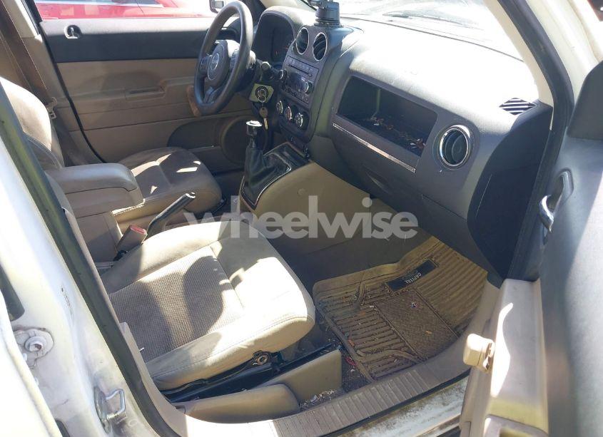 Photo 5 of 2011 Jeep Patriot SPORT (VIN 1J4NT1GB6BD175160)