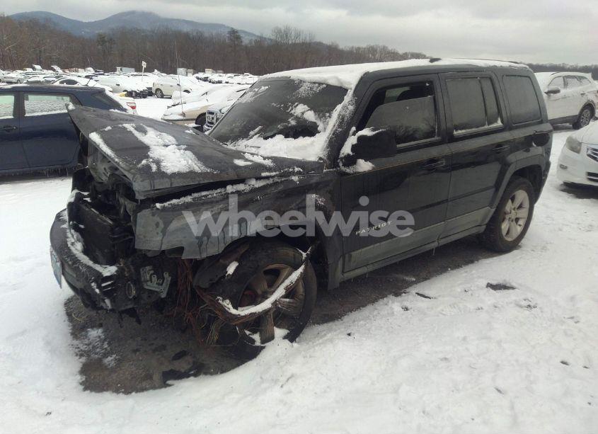 Photo 2 of 2011 Jeep Patriot SPORT (VIN 1J4NT1GB6BD213597)