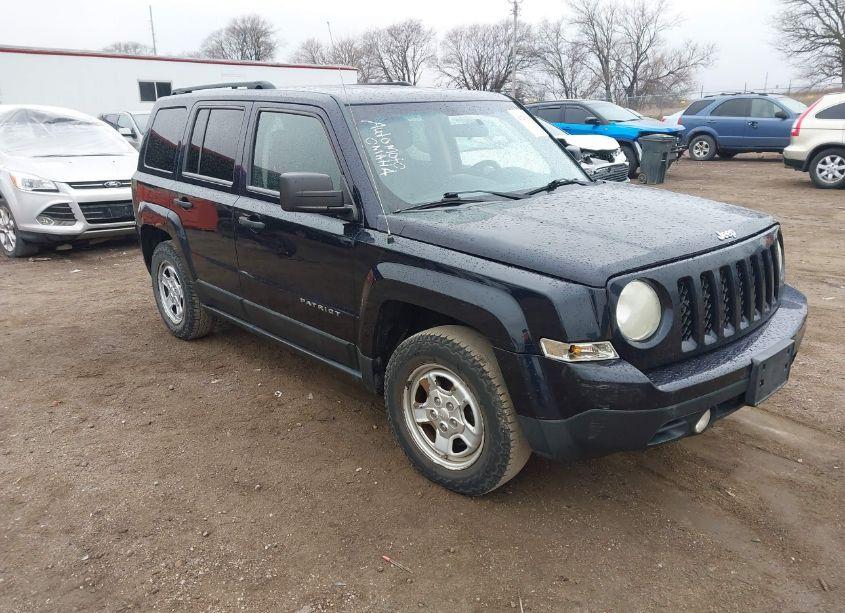 2011 Jeep Patriot SPORT (VIN 1J4NT1GB7BD102749) main photo