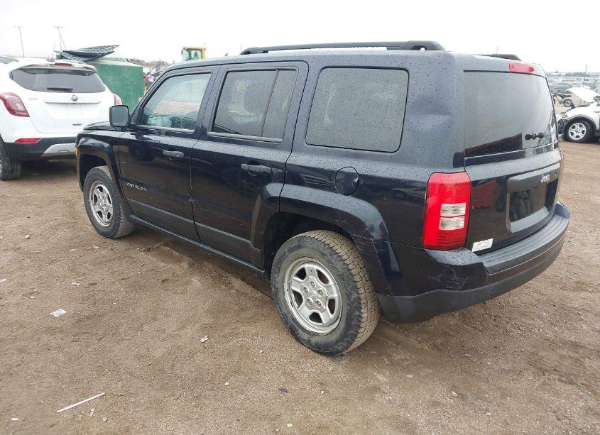 Photo 3 of 2011 Jeep Patriot SPORT (VIN 1J4NT1GB7BD102749)