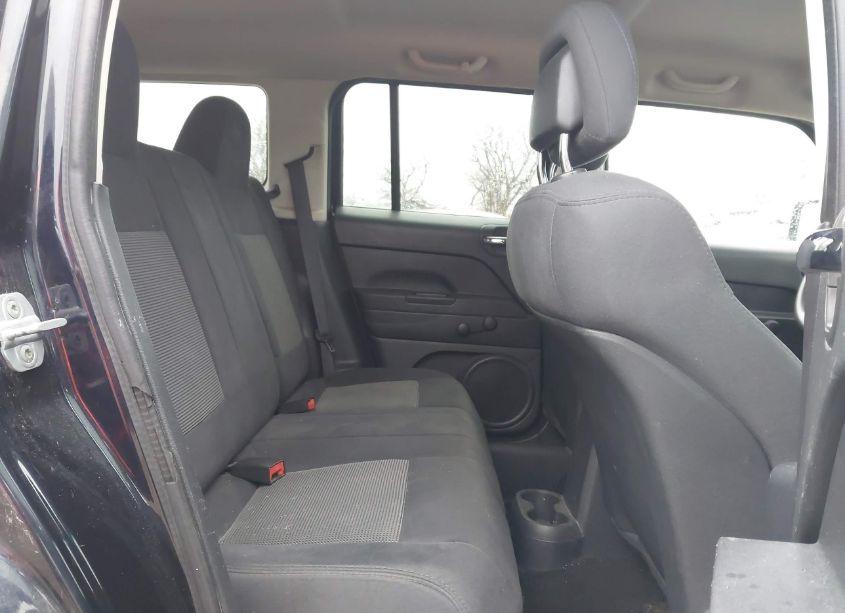 Photo 8 of 2011 Jeep Patriot SPORT (VIN 1J4NT1GB7BD102749)