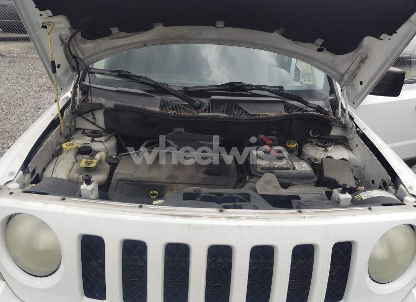 Photo 10 of 2011 Jeep Patriot SPORT (VIN 1J4NT1GB7BD208196)