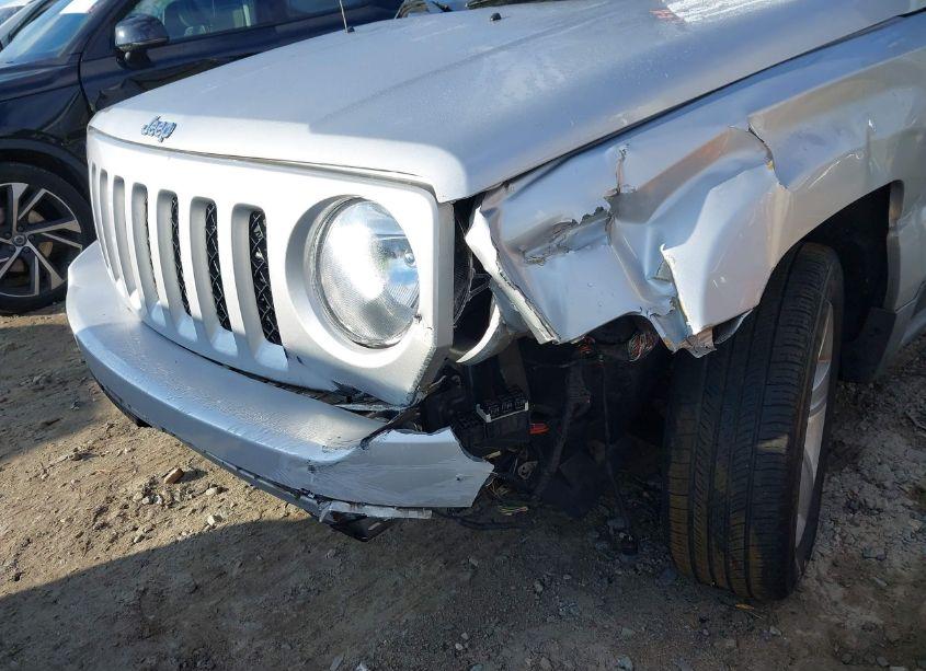 Photo 5 of 2011 Jeep Patriot SPORT (VIN 1J4NT1GB9BD132240)