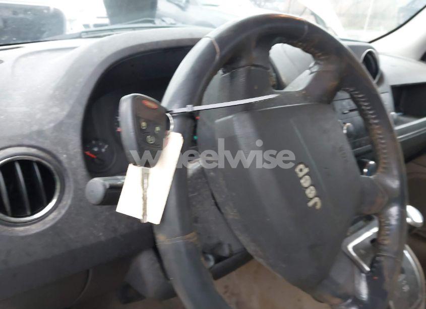 Photo 11 of 2010 Jeep Patriot SPORT (VIN 1J4NT1GBXAD634947)