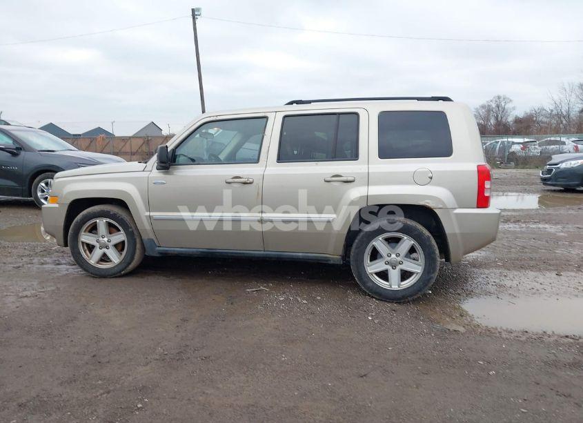 Photo 14 of 2010 Jeep Patriot SPORT (VIN 1J4NT1GBXAD634947)