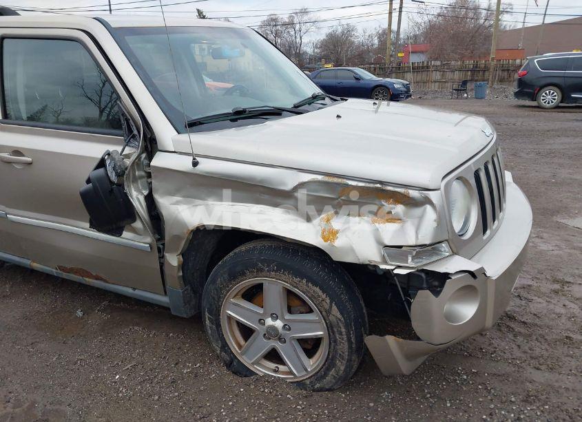 Photo 6 of 2010 Jeep Patriot SPORT (VIN 1J4NT1GBXAD634947)