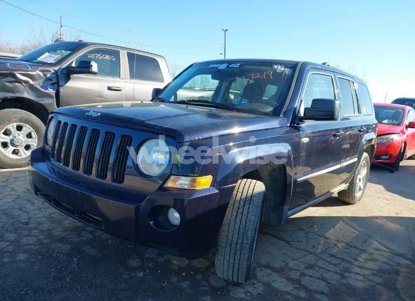 Photo 2 of 2010 Jeep Patriot SPORT (VIN 1J4NT1GBXAD647553)