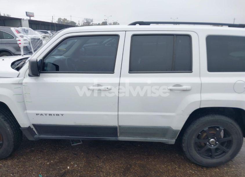 Photo 14 of 2011 Jeep Patriot SPORT (VIN 1J4NT1GBXBD245100)