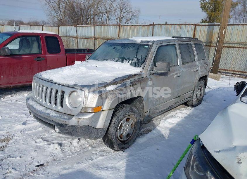 Photo 2 of 2011 Jeep Patriot SPORT (VIN 1J4NT1GBXBD289758)