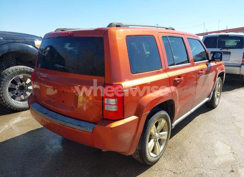 Photo 4 of 2010 Jeep Patriot SPORT (VIN 1J4NT2GA3AD518535)