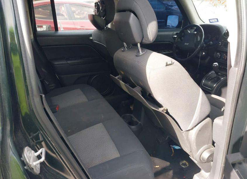 Photo 8 of 2010 Jeep Patriot SPORT (VIN 1J4NT2GB0AD555969)