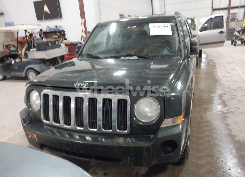 Photo 6 of 2010 Jeep Patriot SPORT (VIN 1J4NT2GB0AD579950)
