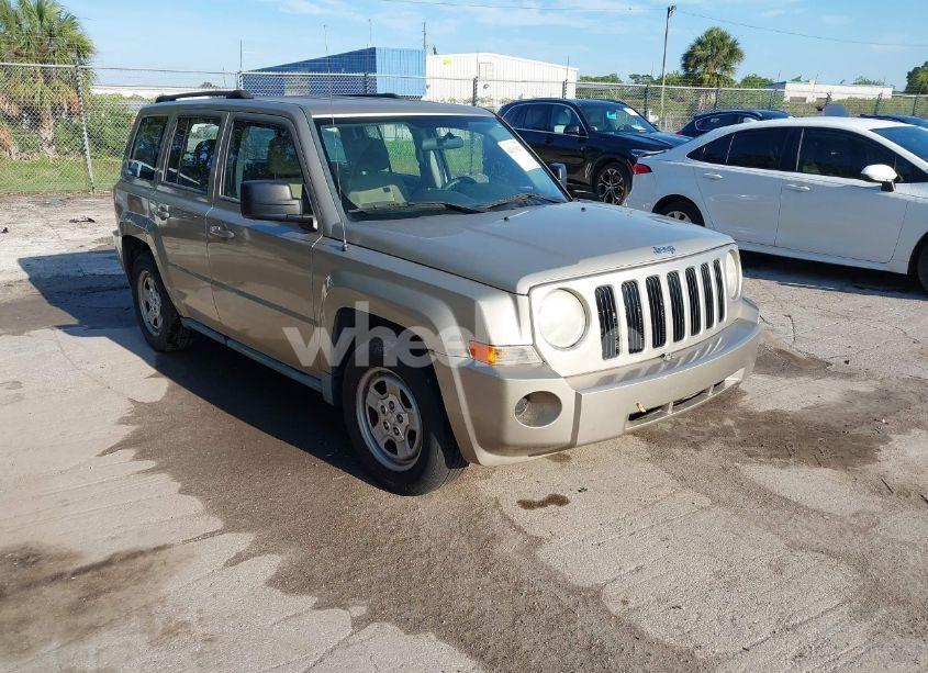 2010 Jeep Patriot SPORT (VIN 1J4NT2GB0AD589605) main photo