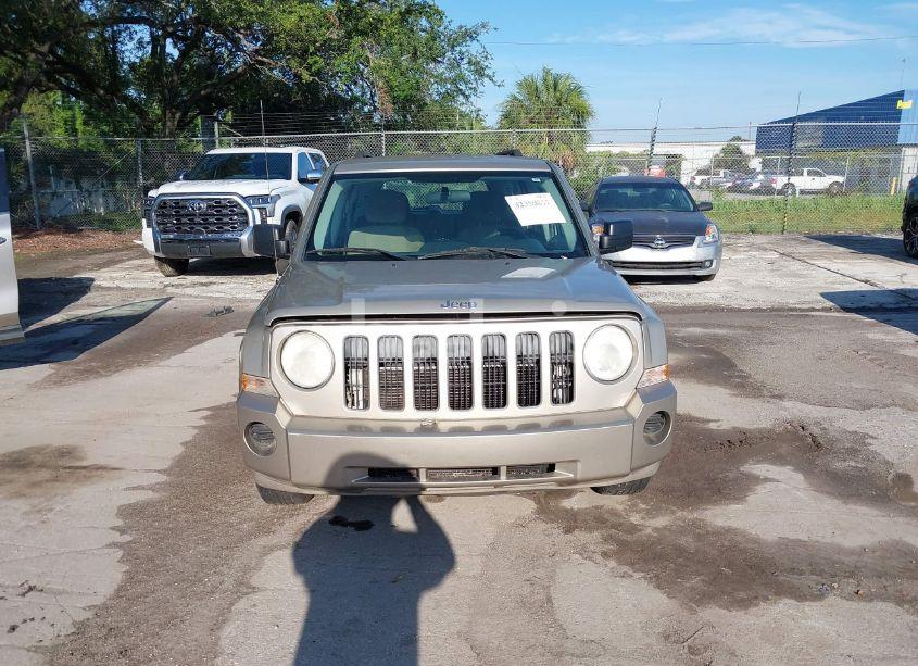 Photo 6 of 2010 Jeep Patriot SPORT (VIN 1J4NT2GB0AD589605)