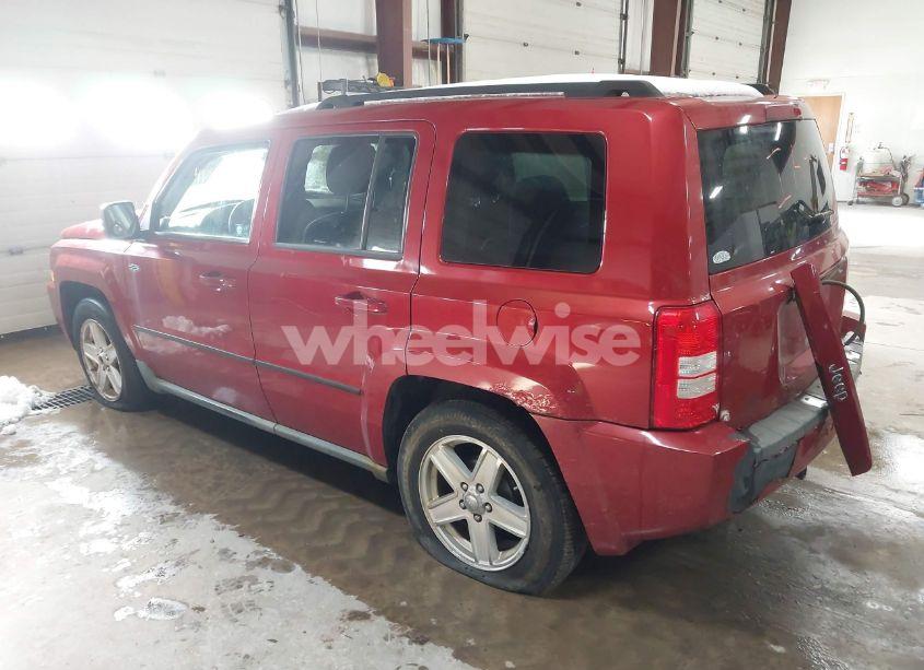 Photo 3 of 2010 Jeep Patriot SPORT/NORTH (VIN 1J4NT2GB0AD600036)