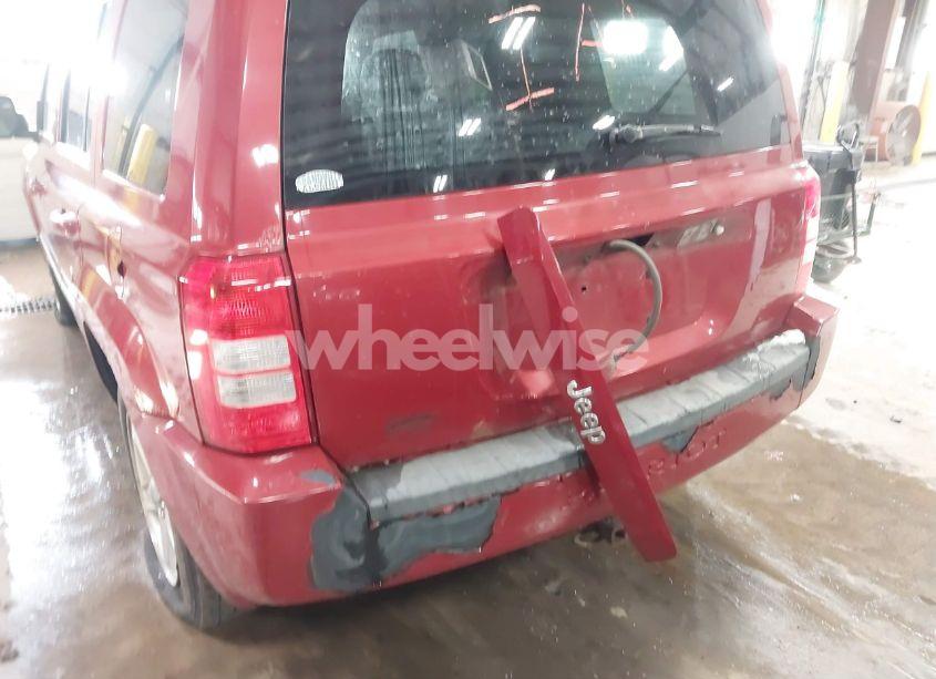 Photo 6 of 2010 Jeep Patriot SPORT/NORTH (VIN 1J4NT2GB0AD600036)