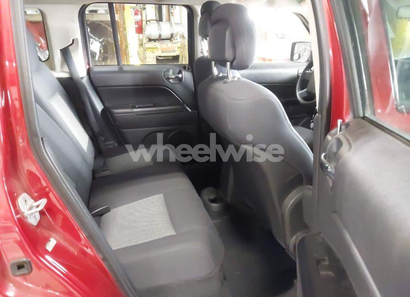 Photo 8 of 2010 Jeep Patriot SPORT/NORTH (VIN 1J4NT2GB0AD600036)