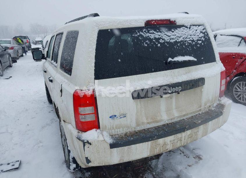 Photo 3 of 2010 Jeep Patriot SPORT (VIN 1J4NT2GB1AD540820)