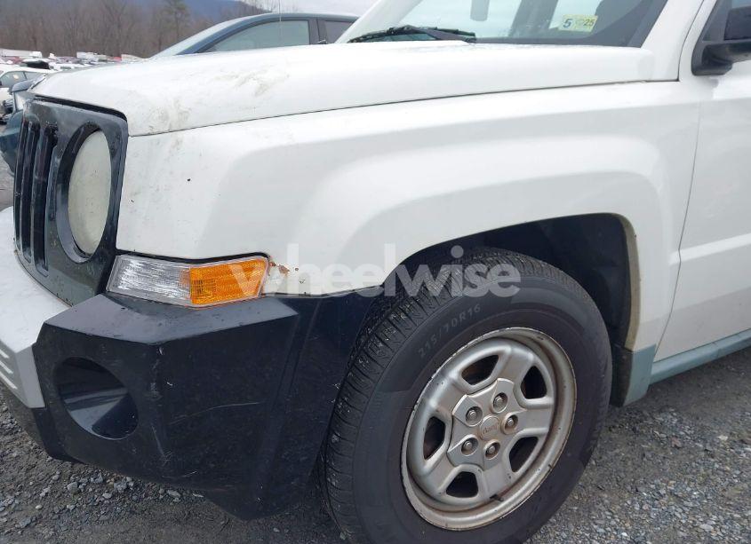 Photo 12 of 2010 Jeep Patriot SPORT (VIN 1J4NT2GB2AD529180)