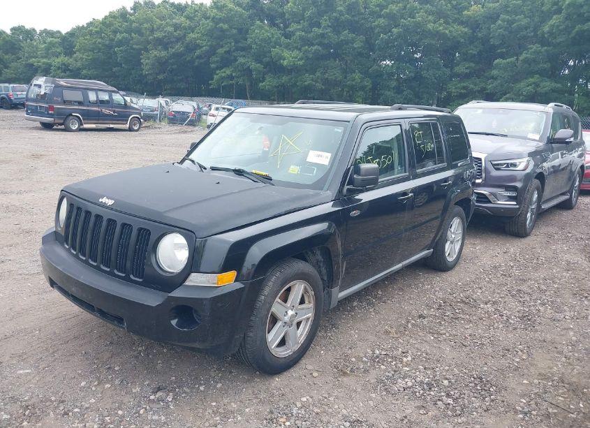 Photo 2 of 2010 Jeep Patriot SPORT/NORTH (VIN 1J4NT2GB4AD655587)