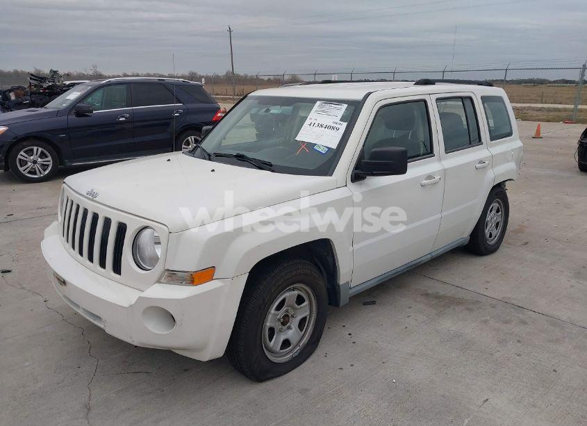 Photo 2 of 2010 Jeep Patriot SPORT (VIN 1J4NT2GB5AD558415)