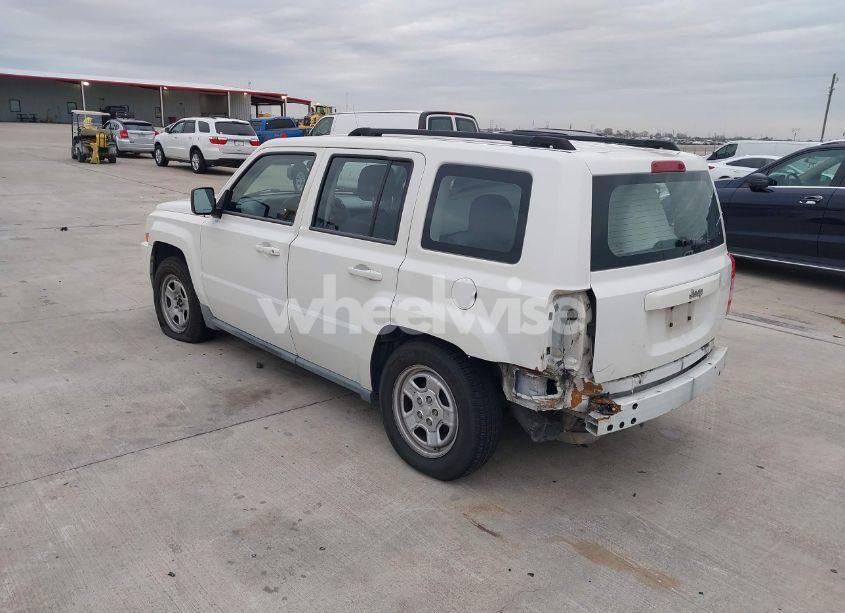 Photo 3 of 2010 Jeep Patriot SPORT (VIN 1J4NT2GB5AD558415)