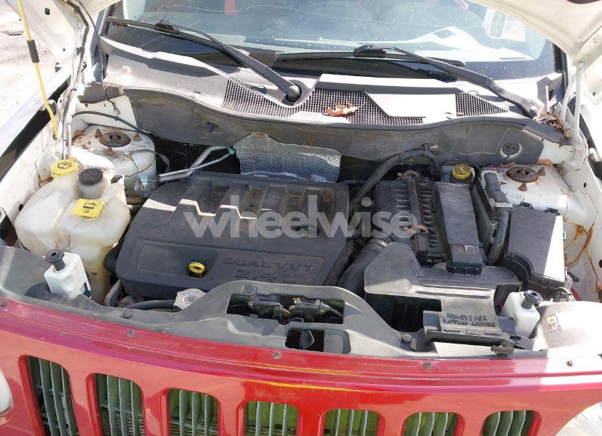 Photo 10 of 2010 Jeep Patriot SPORT (VIN 1J4NT2GB5AD589535)