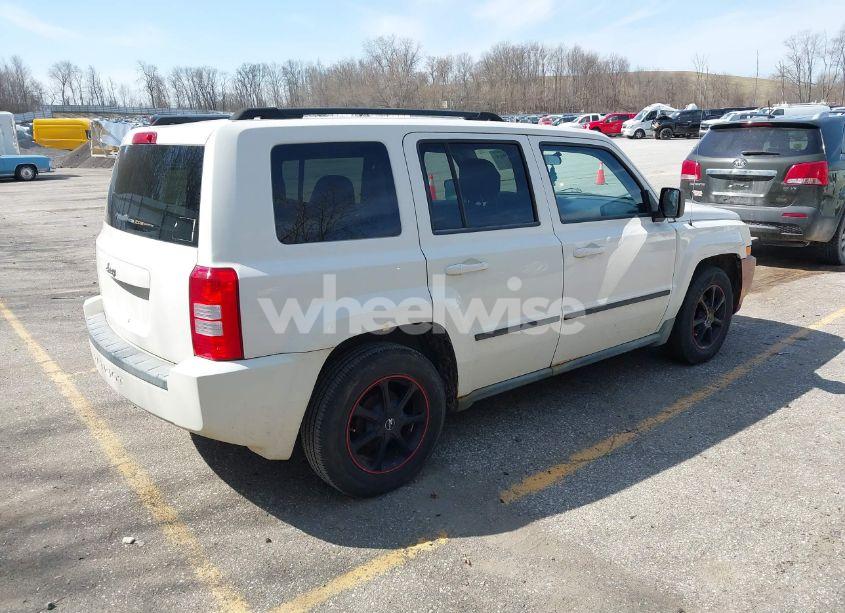 Photo 4 of 2010 Jeep Patriot SPORT (VIN 1J4NT2GB5AD589535)