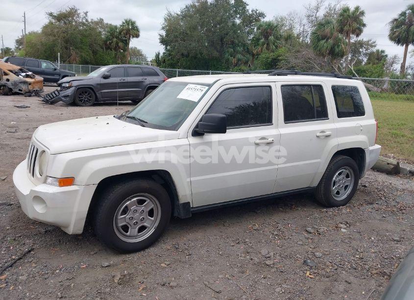 Photo 14 of 2010 Jeep Patriot SPORT (VIN 1J4NT2GB5AD617026)