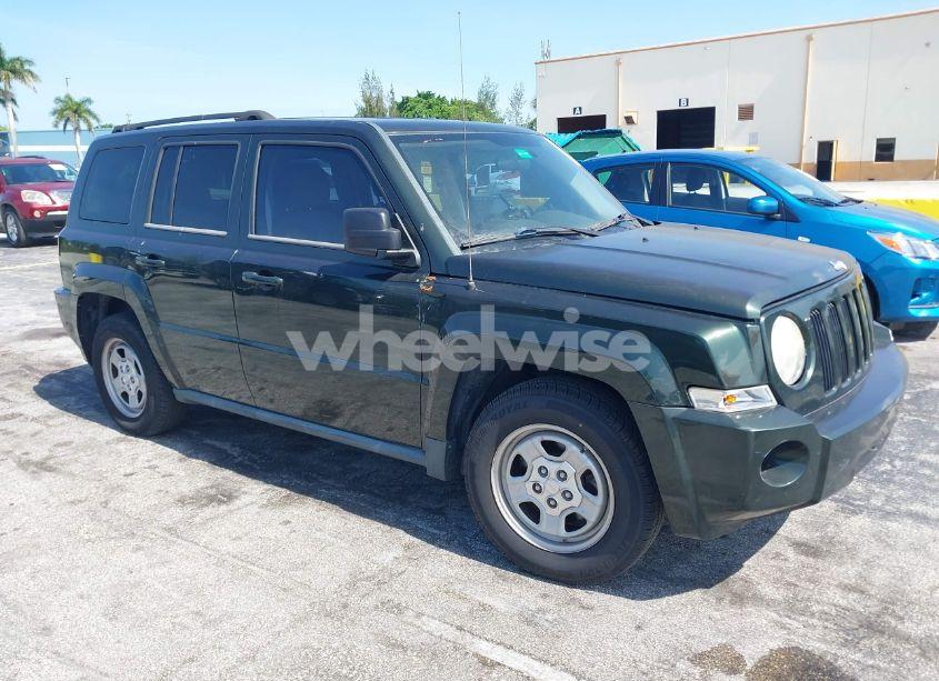 2010 Jeep Patriot SPORT (VIN 1J4NT2GB6AD573277) main photo