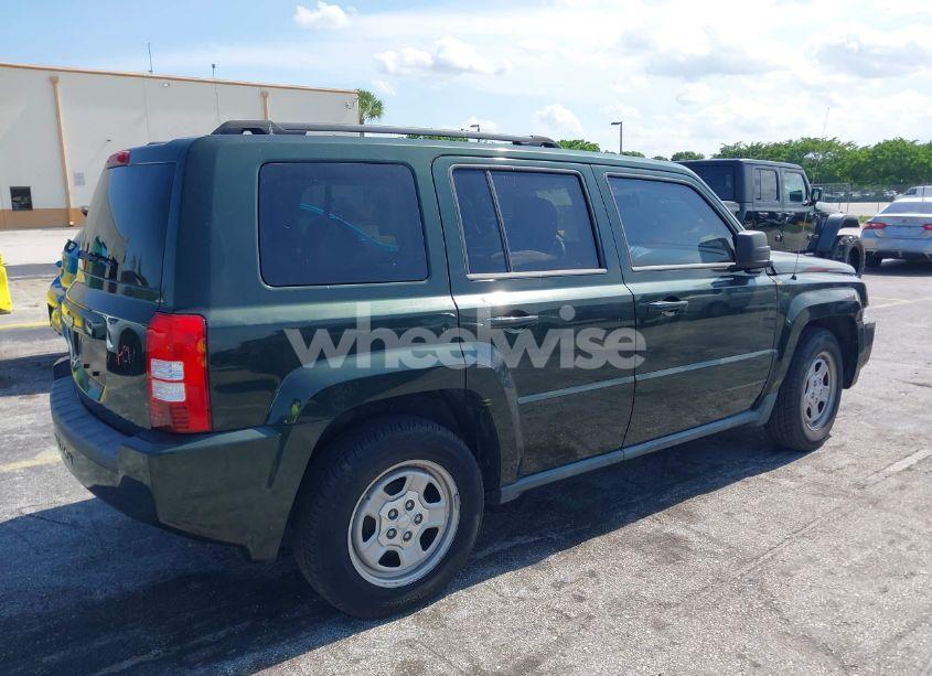 Photo 4 of 2010 Jeep Patriot SPORT (VIN 1J4NT2GB6AD573277)