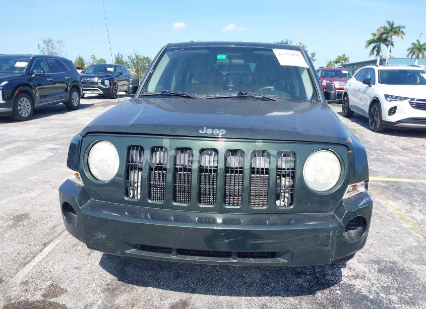 Photo 6 of 2010 Jeep Patriot SPORT (VIN 1J4NT2GB6AD573277)