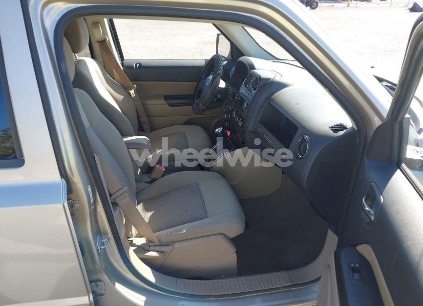 Photo 5 of 2010 Jeep Patriot SPORT/NORTH (VIN 1J4NT2GB7AD514867)