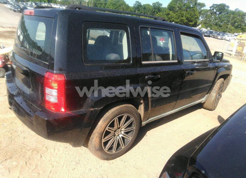 Photo 4 of 2010 Jeep Patriot SPORT (VIN 1J4NT2GBXAD525538)