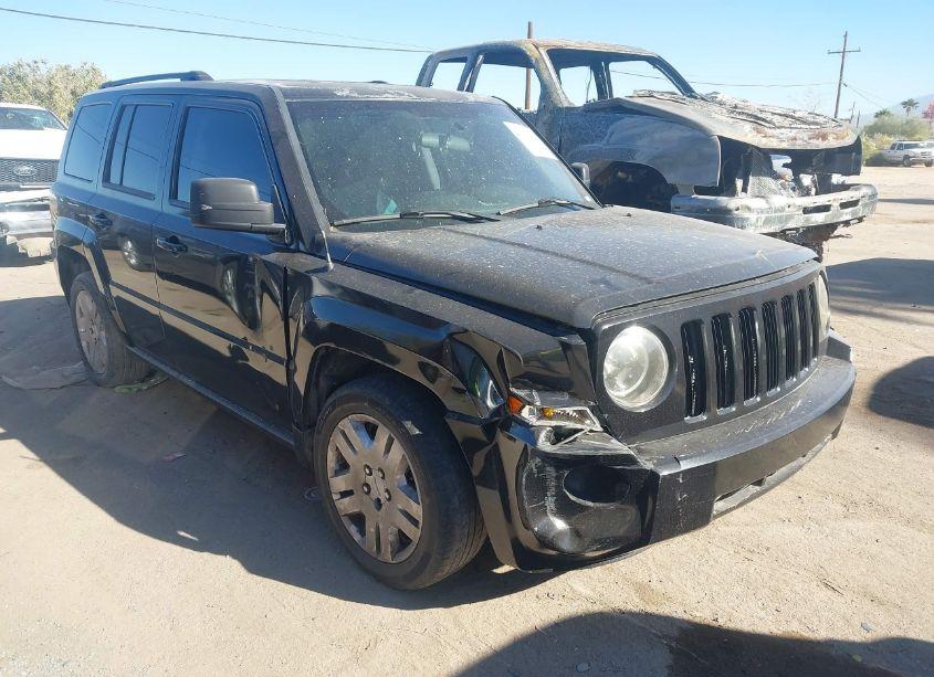 2010 Jeep Patriot SPORT (VIN 1J4NT2GBXAD659532) main photo