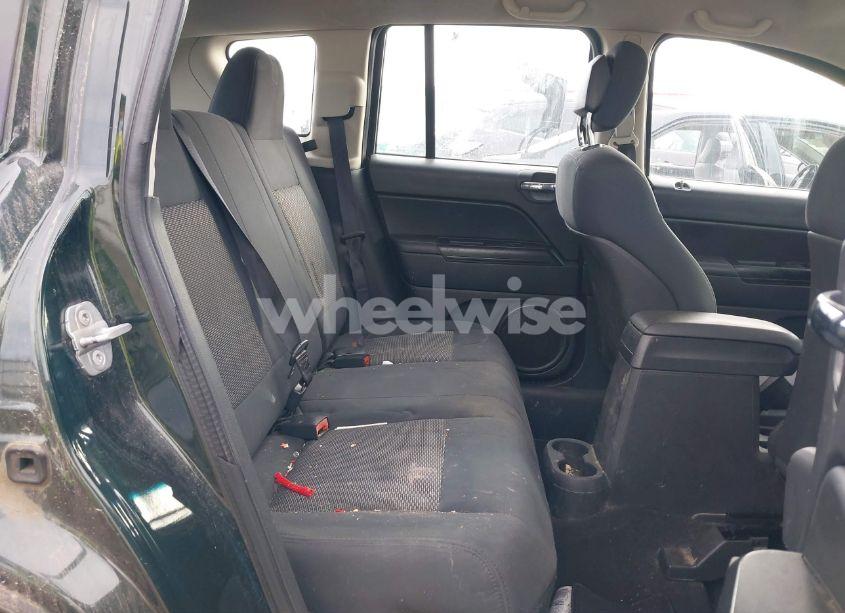 Photo 8 of 2010 Jeep Compass SPORT (VIN 1J4NT4FB4AD608833)